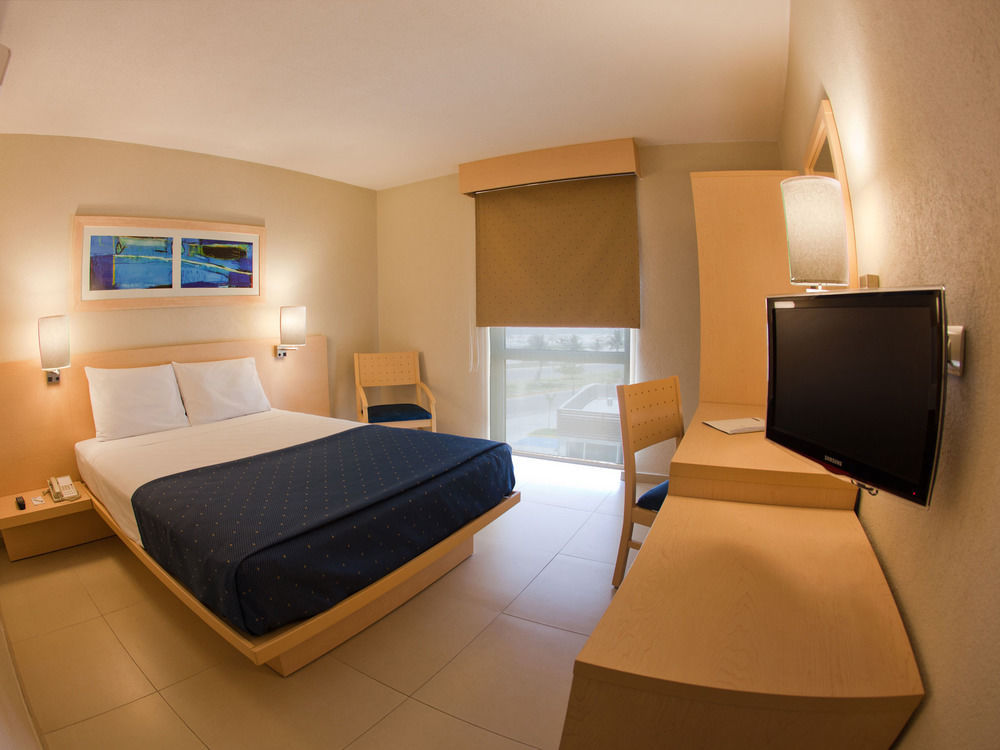 City Express By Marriott Mérida Dış mekan fotoğraf